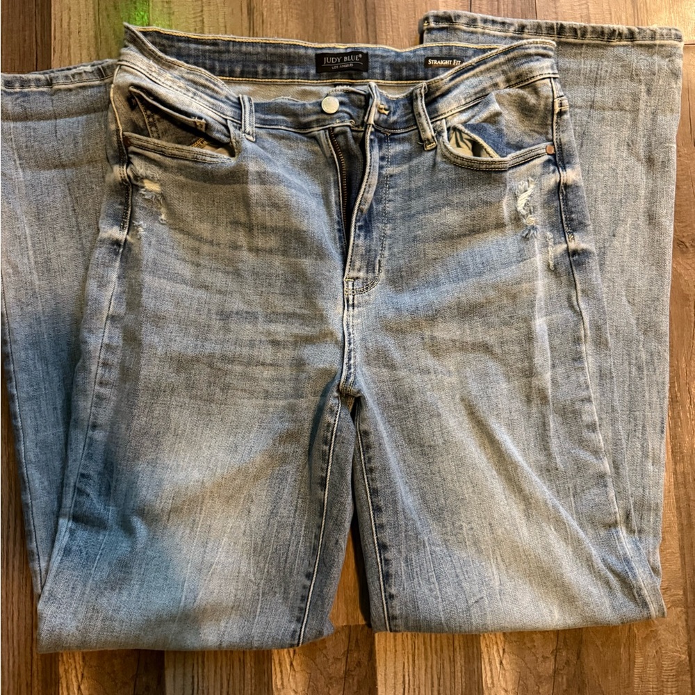 Judy Blue Women's Classic Light Denim Straight Leg Jeans